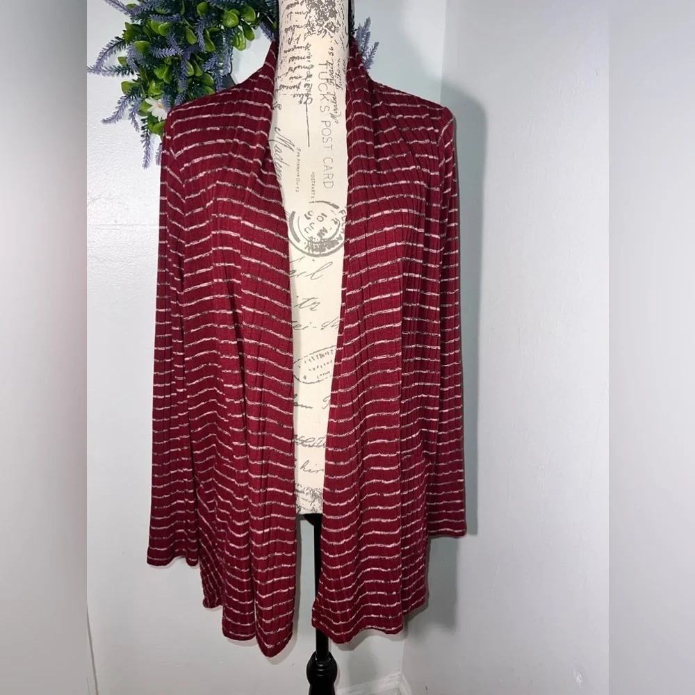 LOGO Lori Goldstein striped pockets long sleeve,shawl neckline, open cardigan Lg